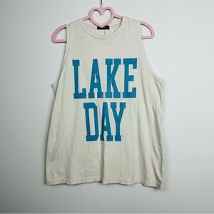 Lake Day White Tank Top Size Medium